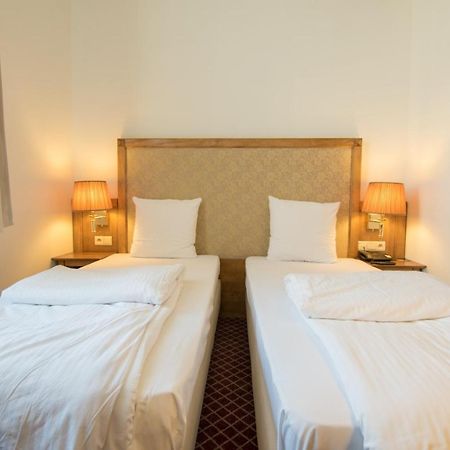 Hotel The Lord Gent Eksteriør billede