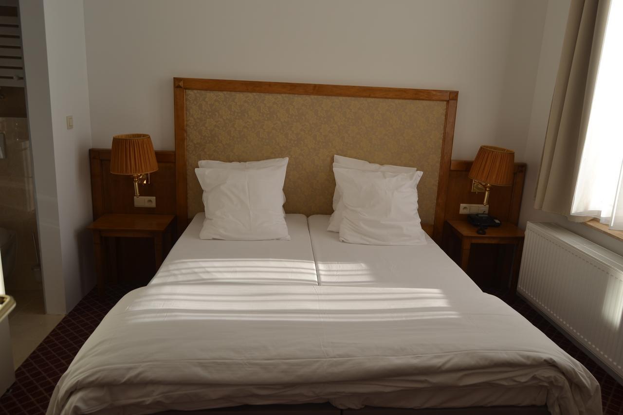 Hotel The Lord Gent Eksteriør billede