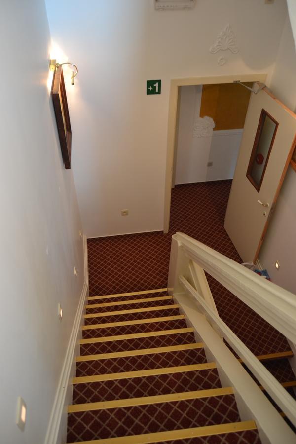 Hotel The Lord Gent Eksteriør billede