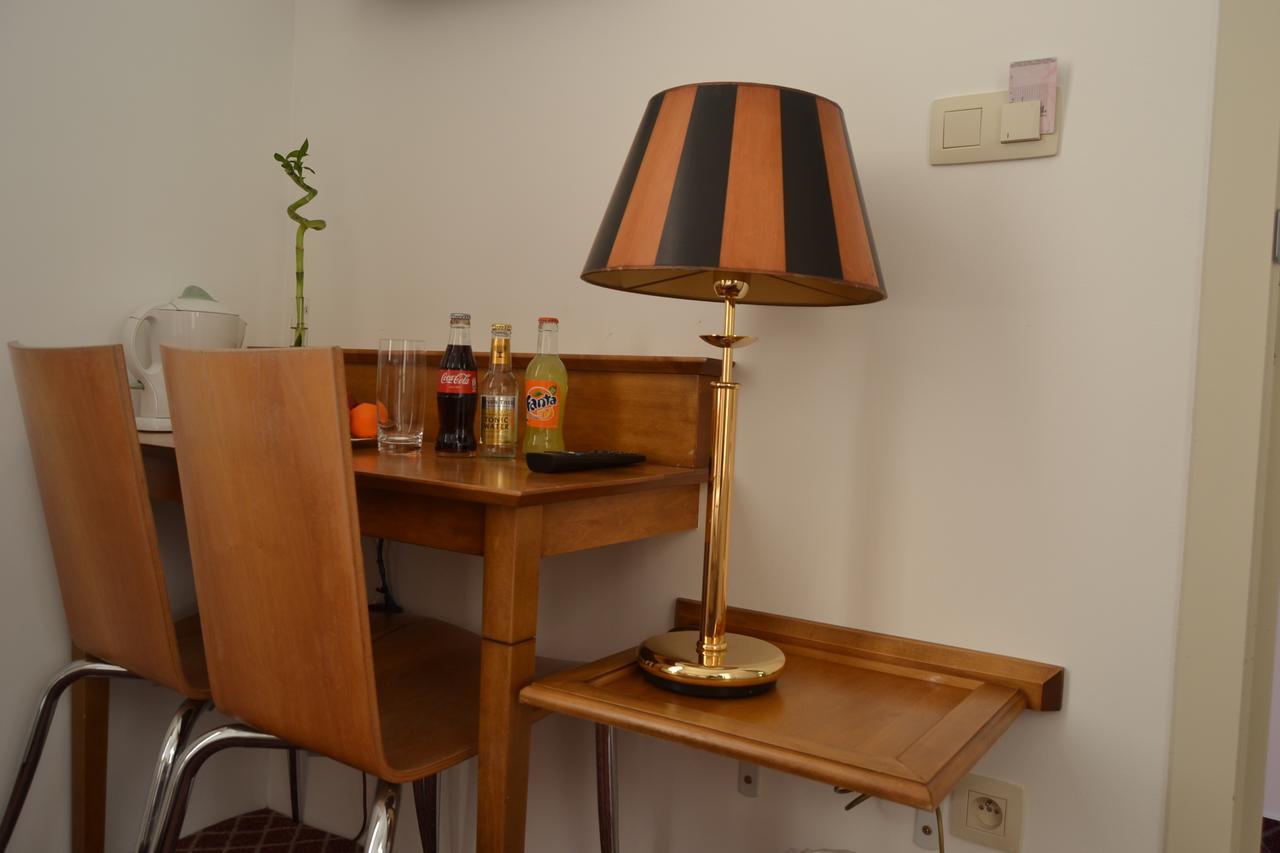 Hotel The Lord Gent Eksteriør billede